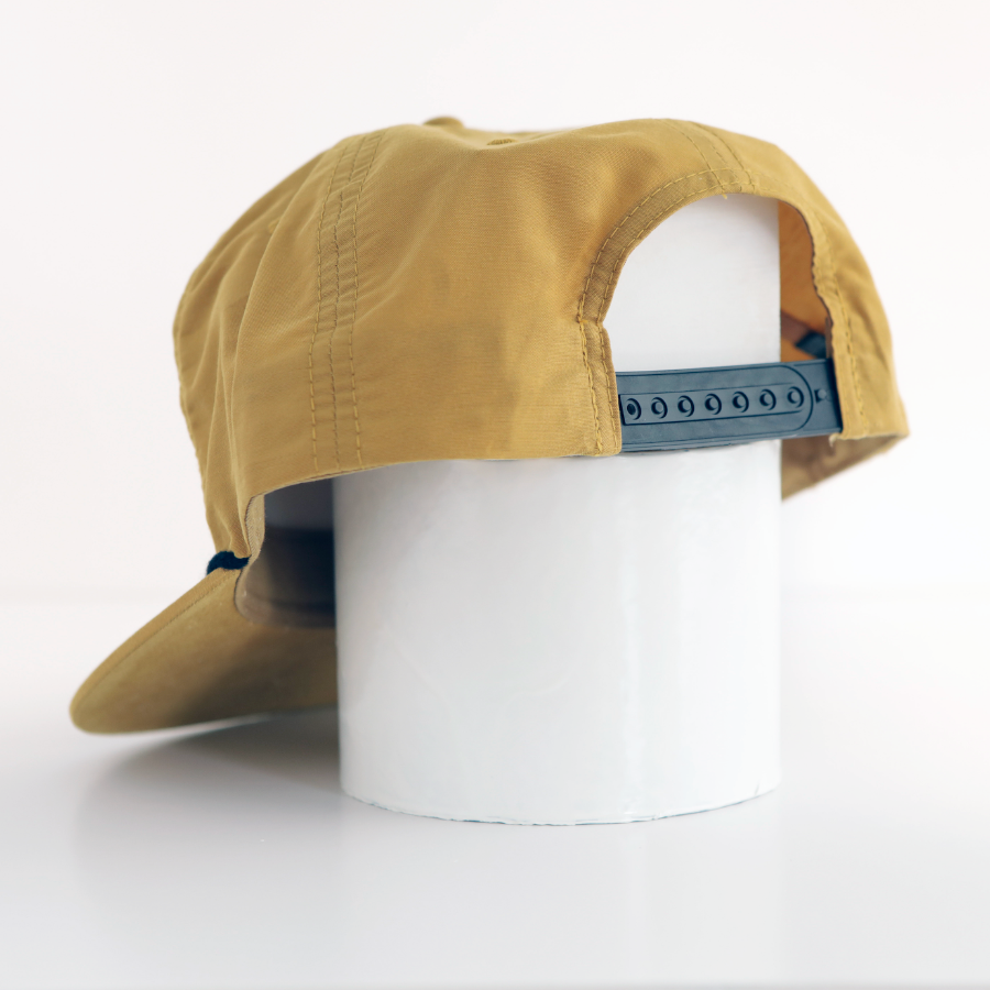 snapback hat
